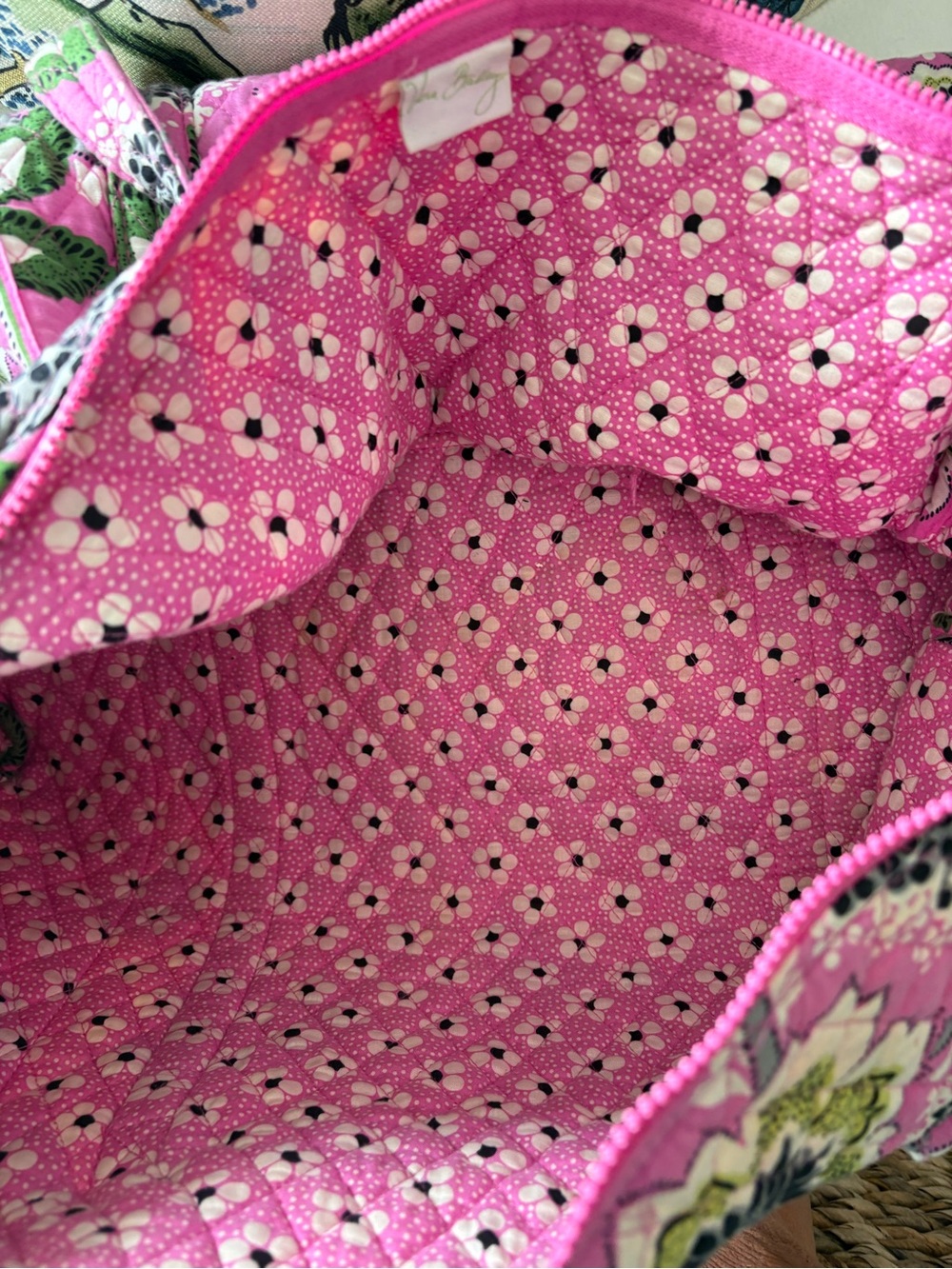Vera Bradley Quilted large quilted duffle bag - Picture 5 of 10